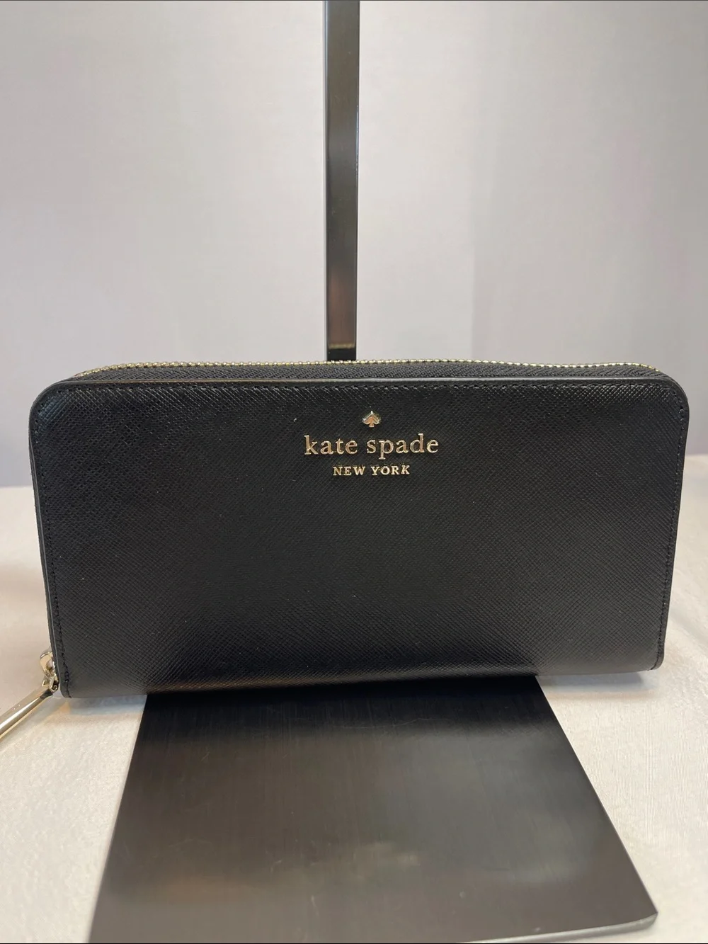 Kate Spade New York Black Leather Zip Around Continental Wallet